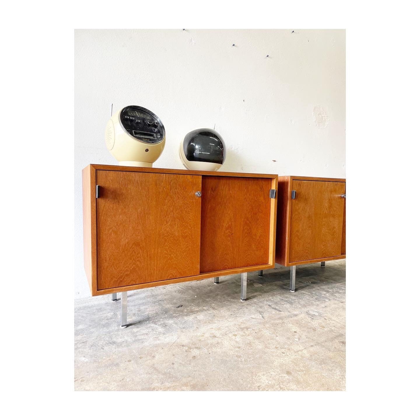 Florence Knoll Pair of Cabinets or Nightstands Mid Century