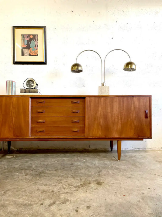 How to Pair a Credenza With Modern Tech (TVs, Sound Systems & More)