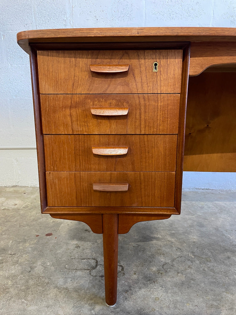 Danish Mid Century Modern Bullet Shape Teak Desk by HP Hansen