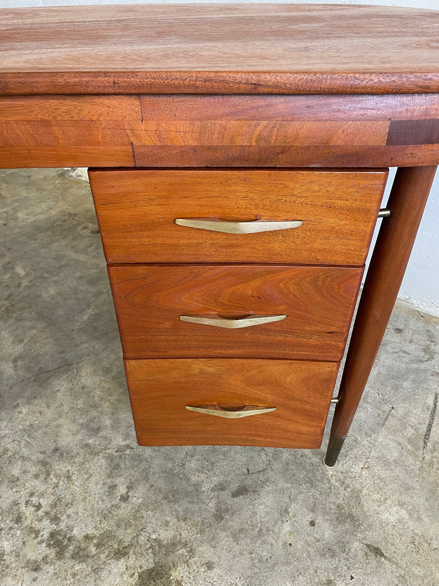 Mid Century Modern Kidney Shaped Desk