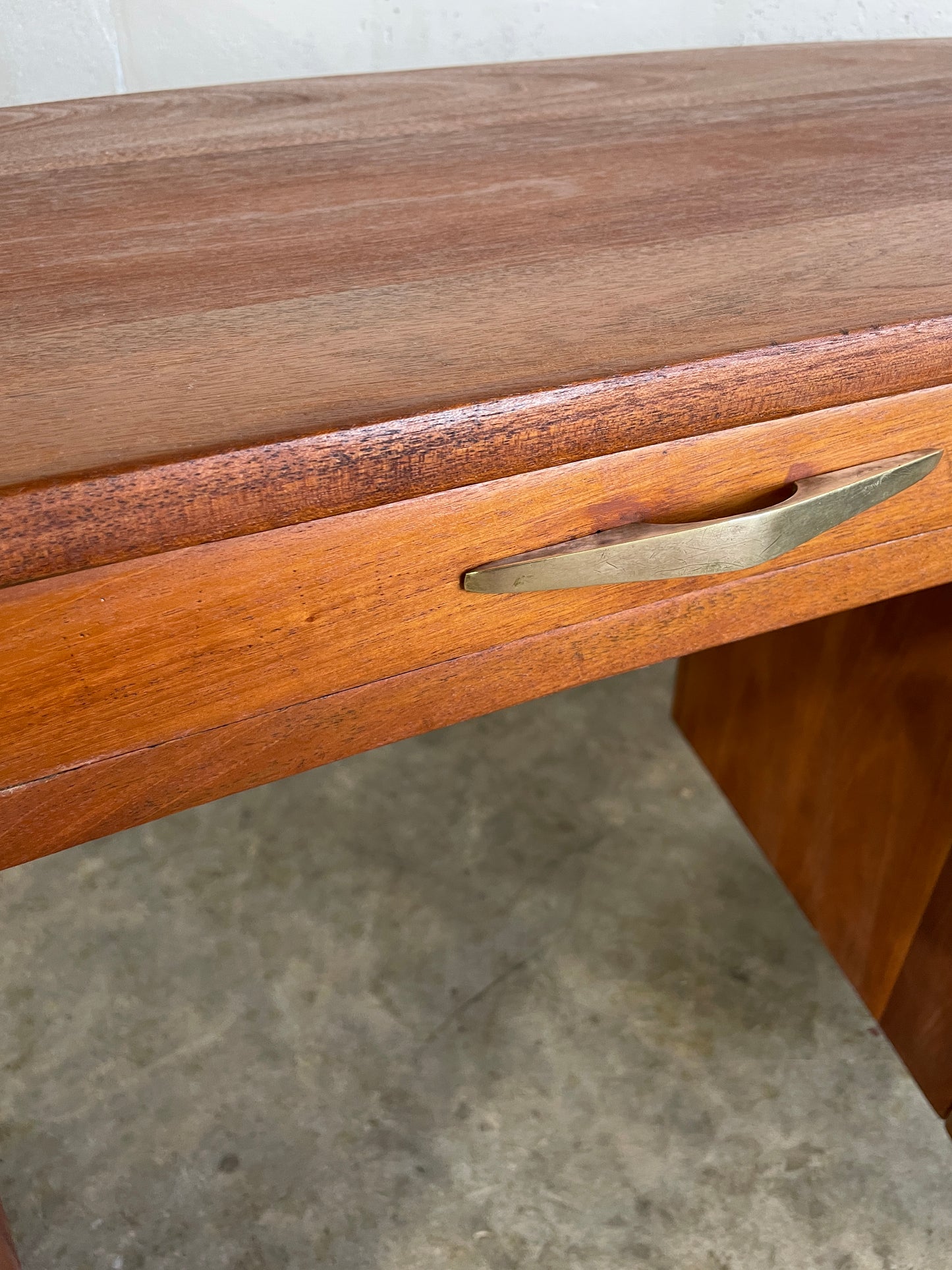 Mid Century Modern Kidney Shaped Desk