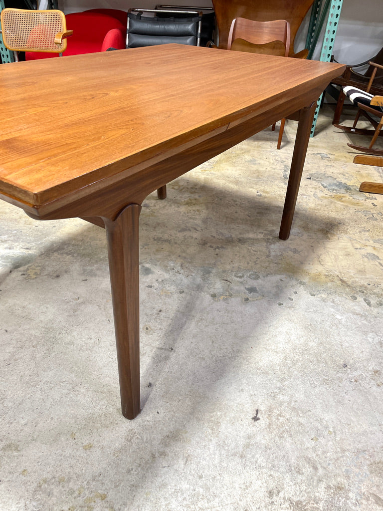 Johannes Andersen Danish Mid Century Modern Teak Dining Table Expandable