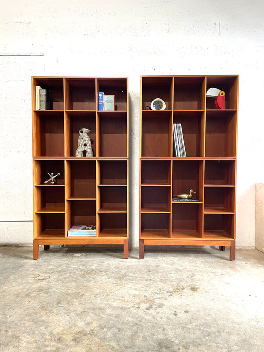 Danish Modern Modular Bookcase Bookshelf by Christian Hvidt for Søborg Møbler
