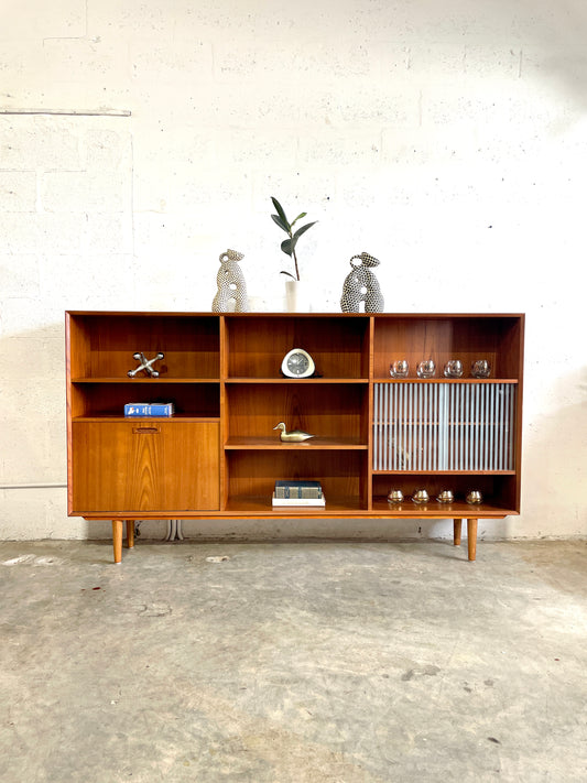 Danish Mid Century Modern Bookcase or Shelving Cabinet