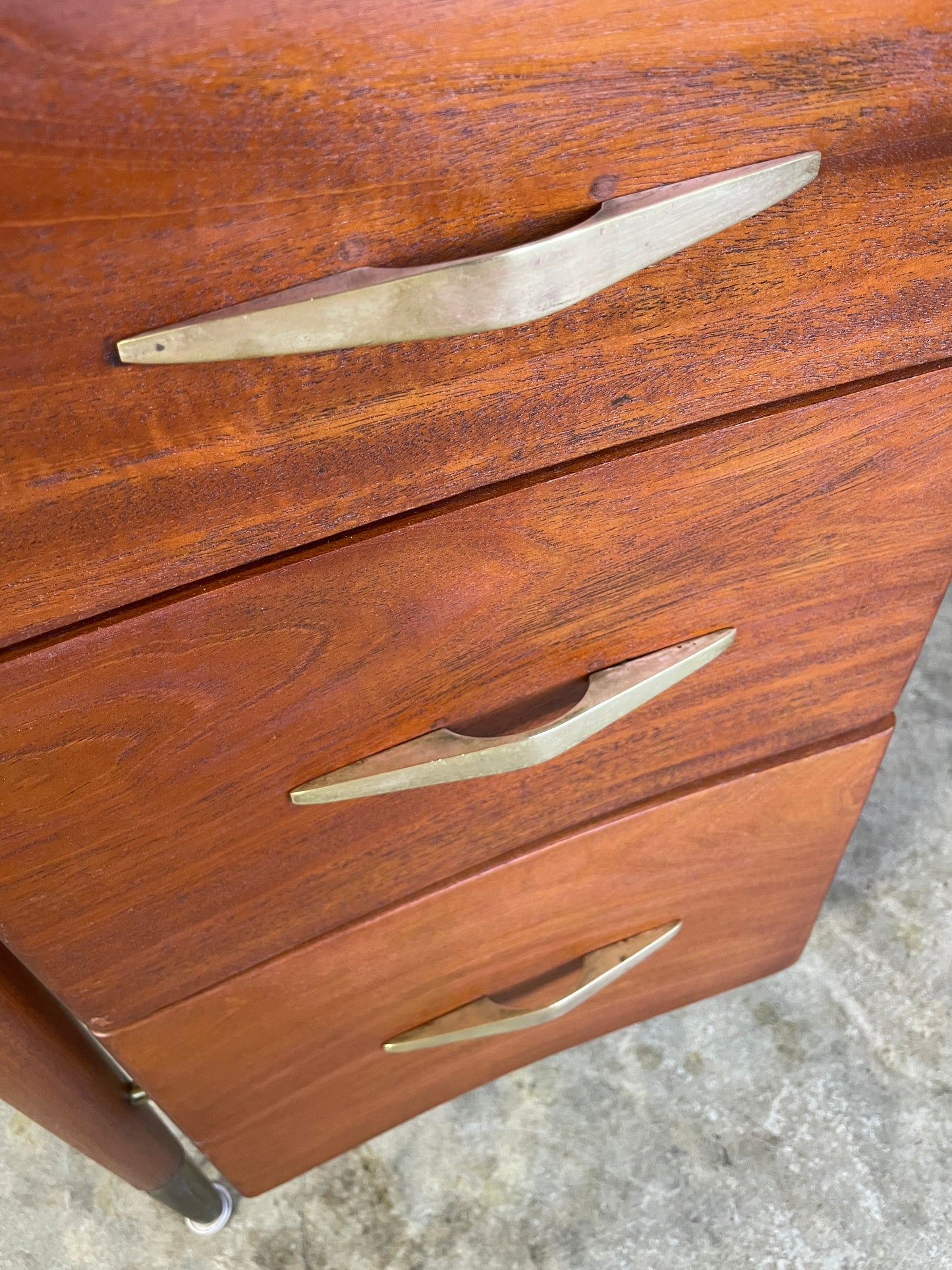 Mid Century Modern Kidney Shaped Desk