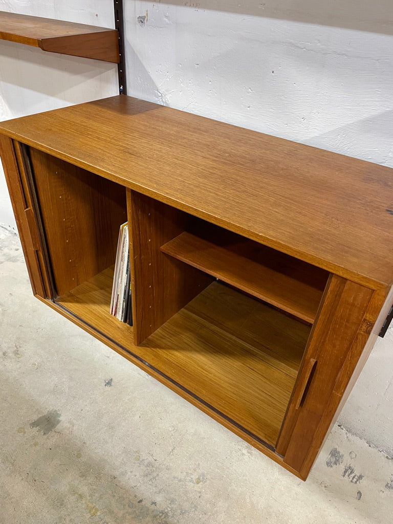 Danish Modern Wall Unit of Shelving System by Kai Kristiansen for FM Mobler