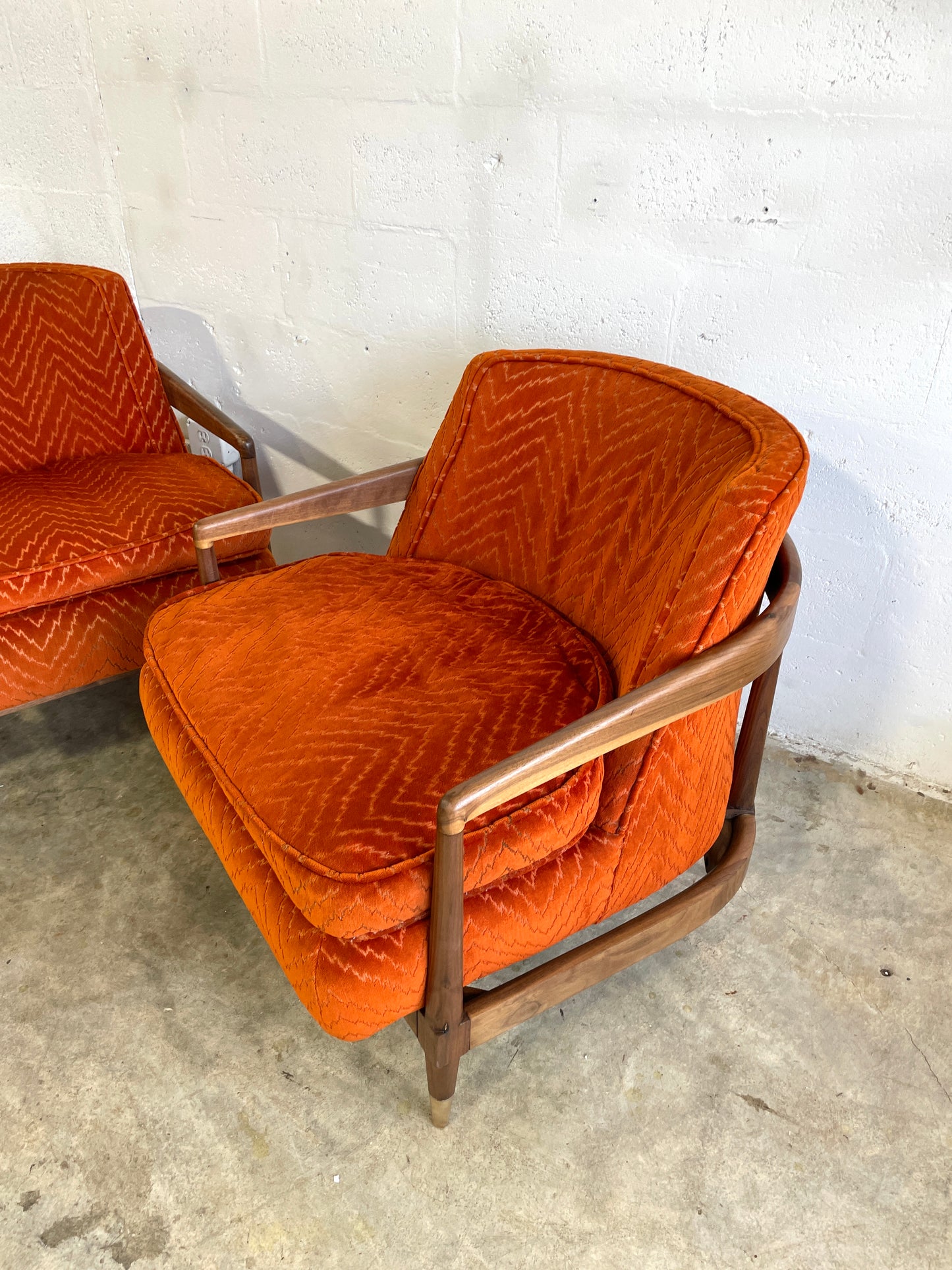 Pair Mid Century Modern Walnut Lounge Chairs