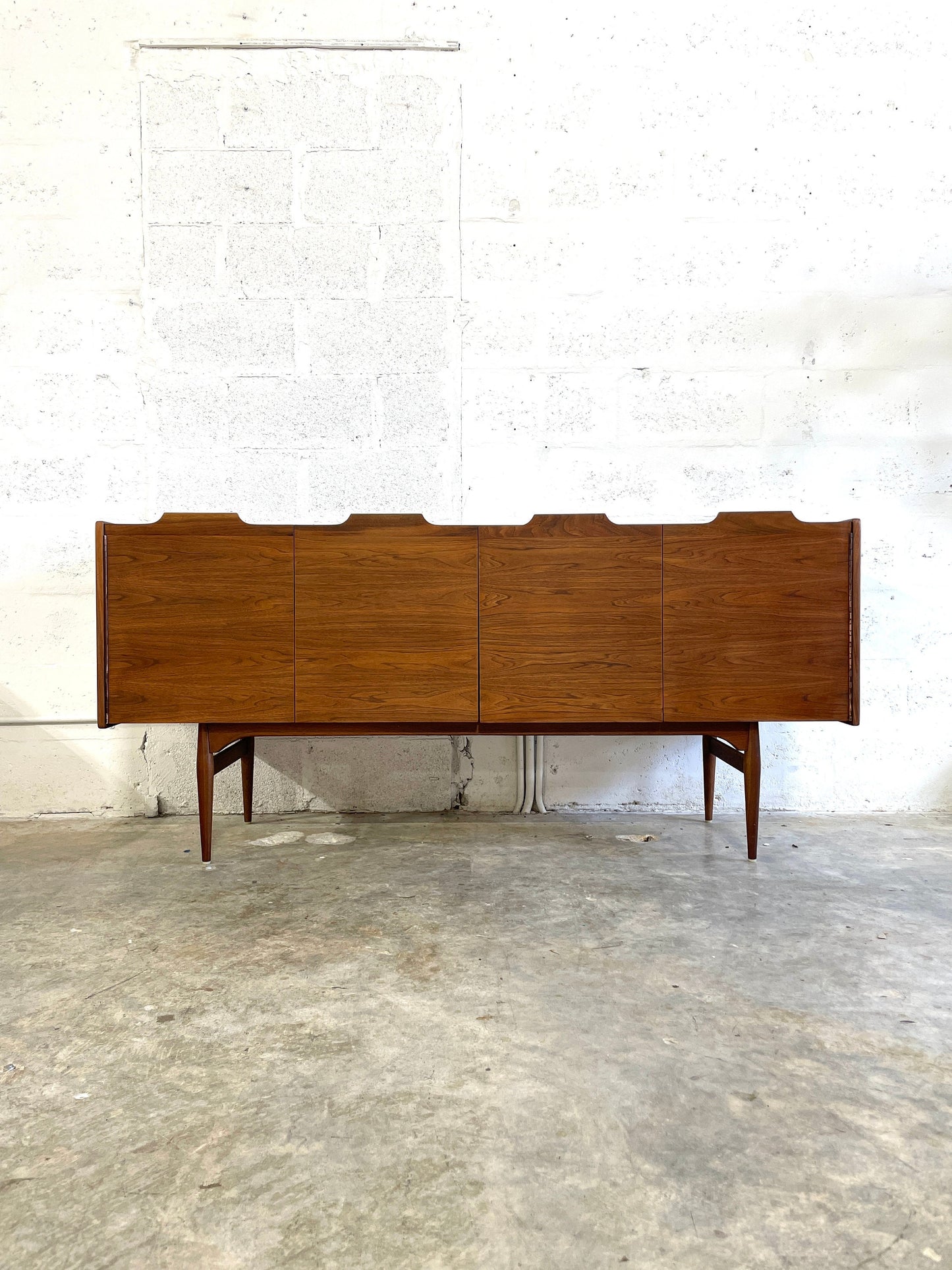 John Caldwell for Brown Saltman Mid Century Dresser Bedroom Set