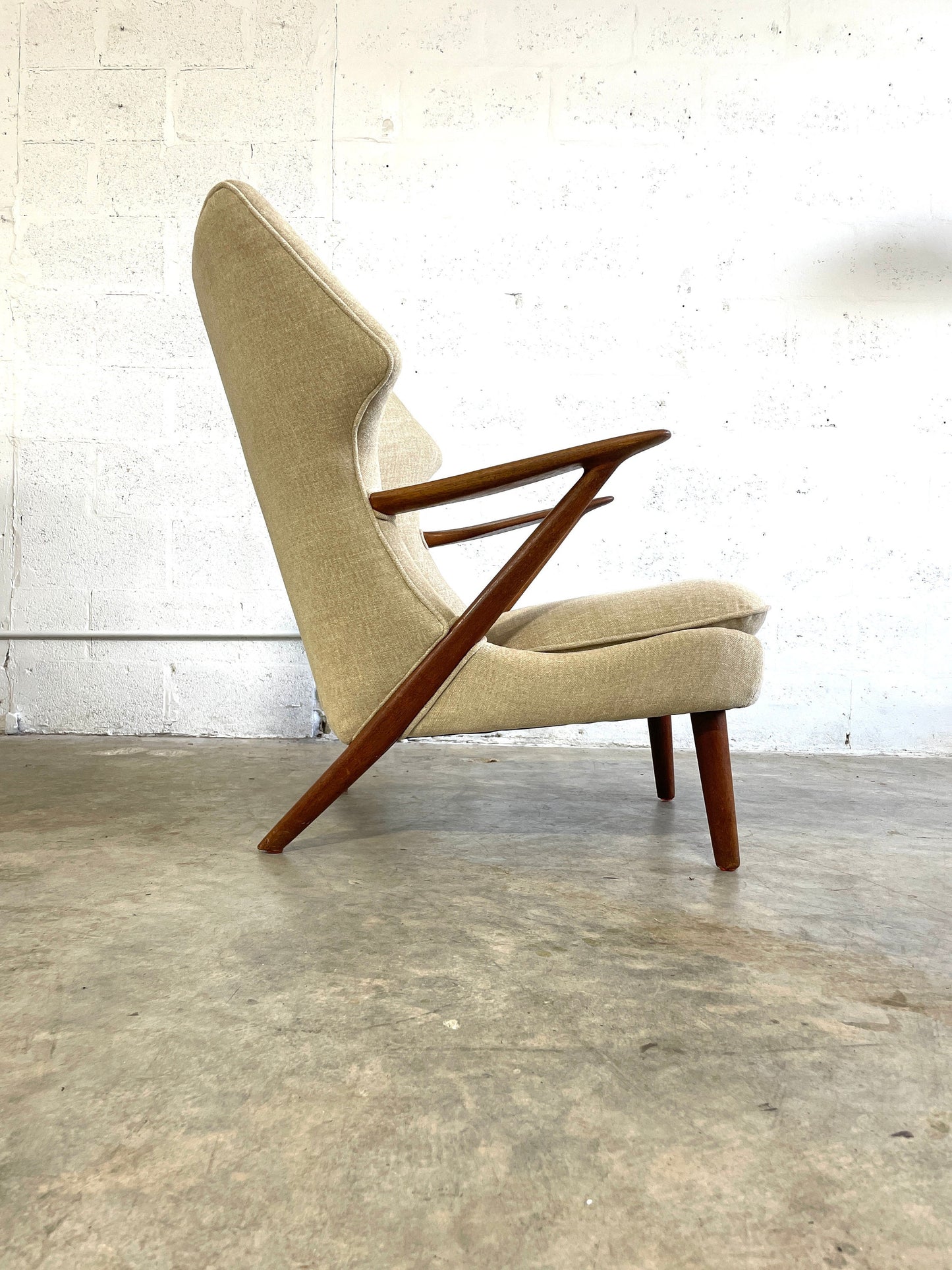 Kurt Olsen 221 for Slagelse Mobelvaerk Lounge Wingback Danish Modern Chair