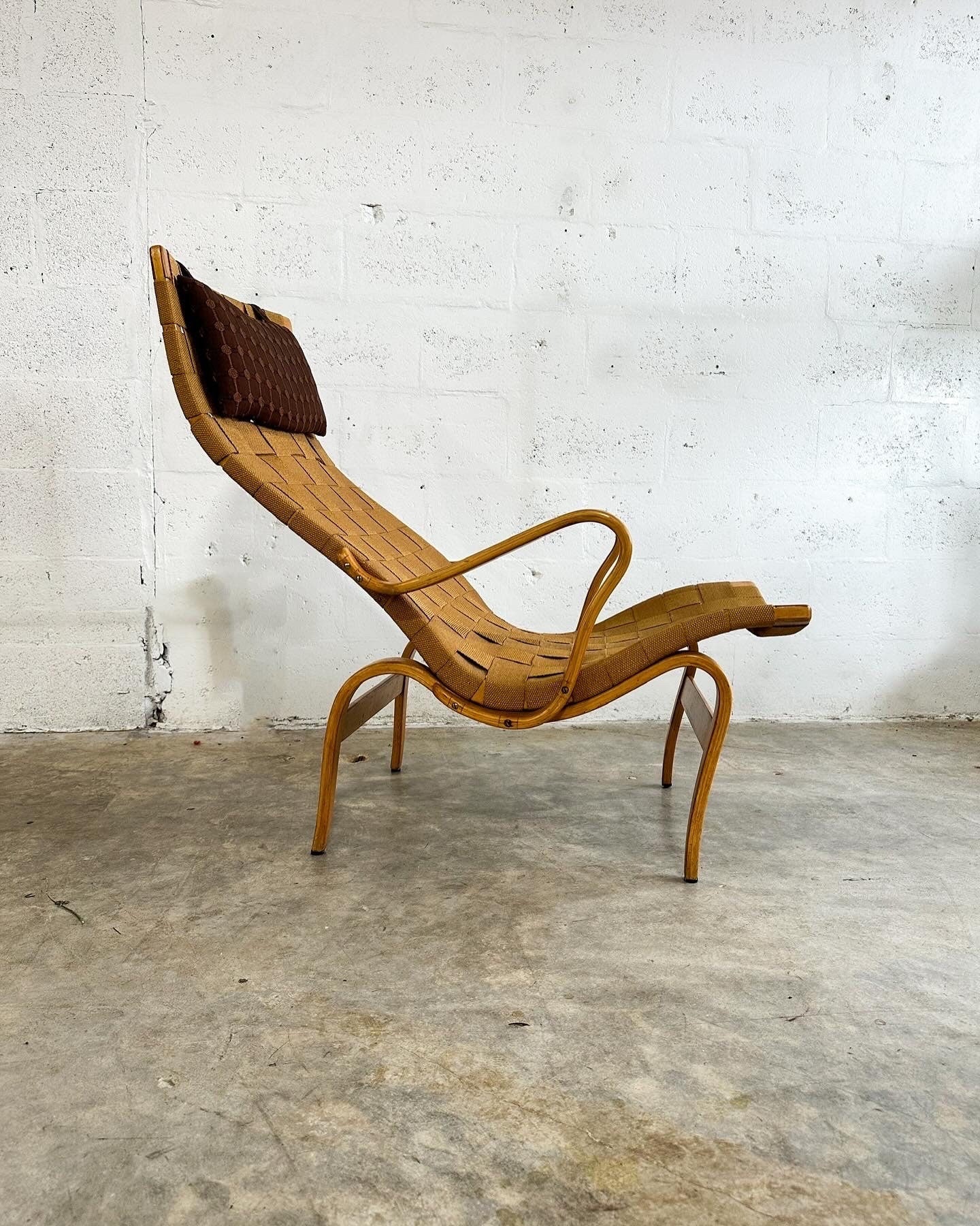 Bruno Mathsson Pernilla Lounge Chair