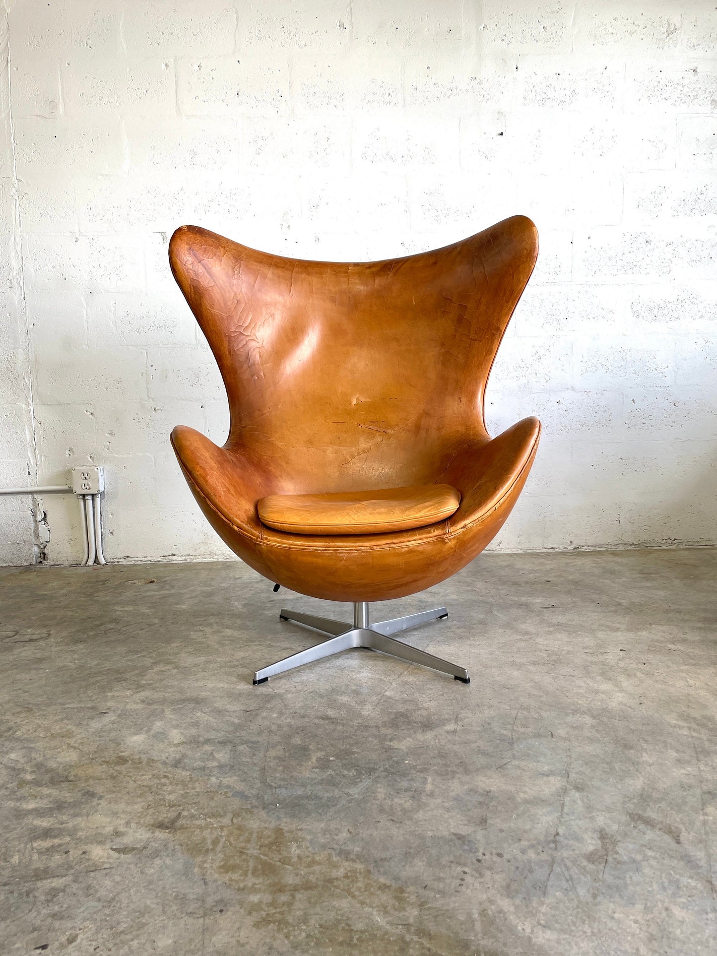 Arne Jacobsen Egg Chair for Fritz Hansen Model 3316 Vintage 80s-90s