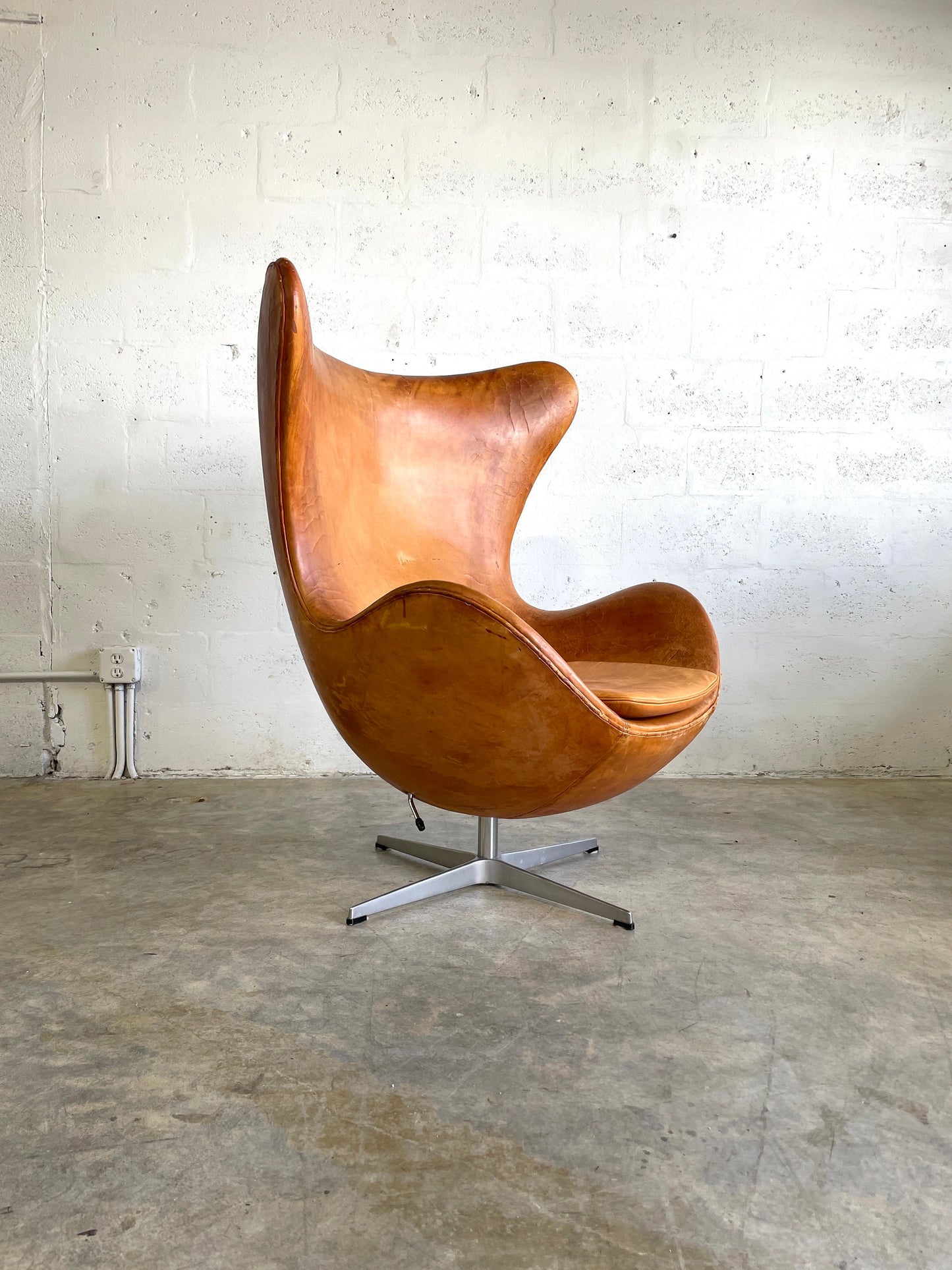 Arne Jacobsen Egg Chair for Fritz Hansen Model 3316 Vintage 80s-90s