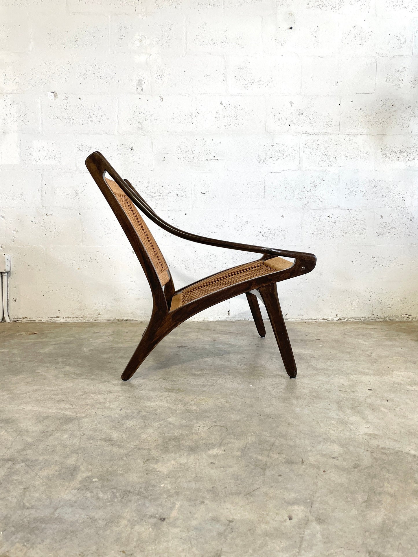 Rare ILLUM WIKKELSO for N Eilersen Woven Lounge Chair Danish Modern