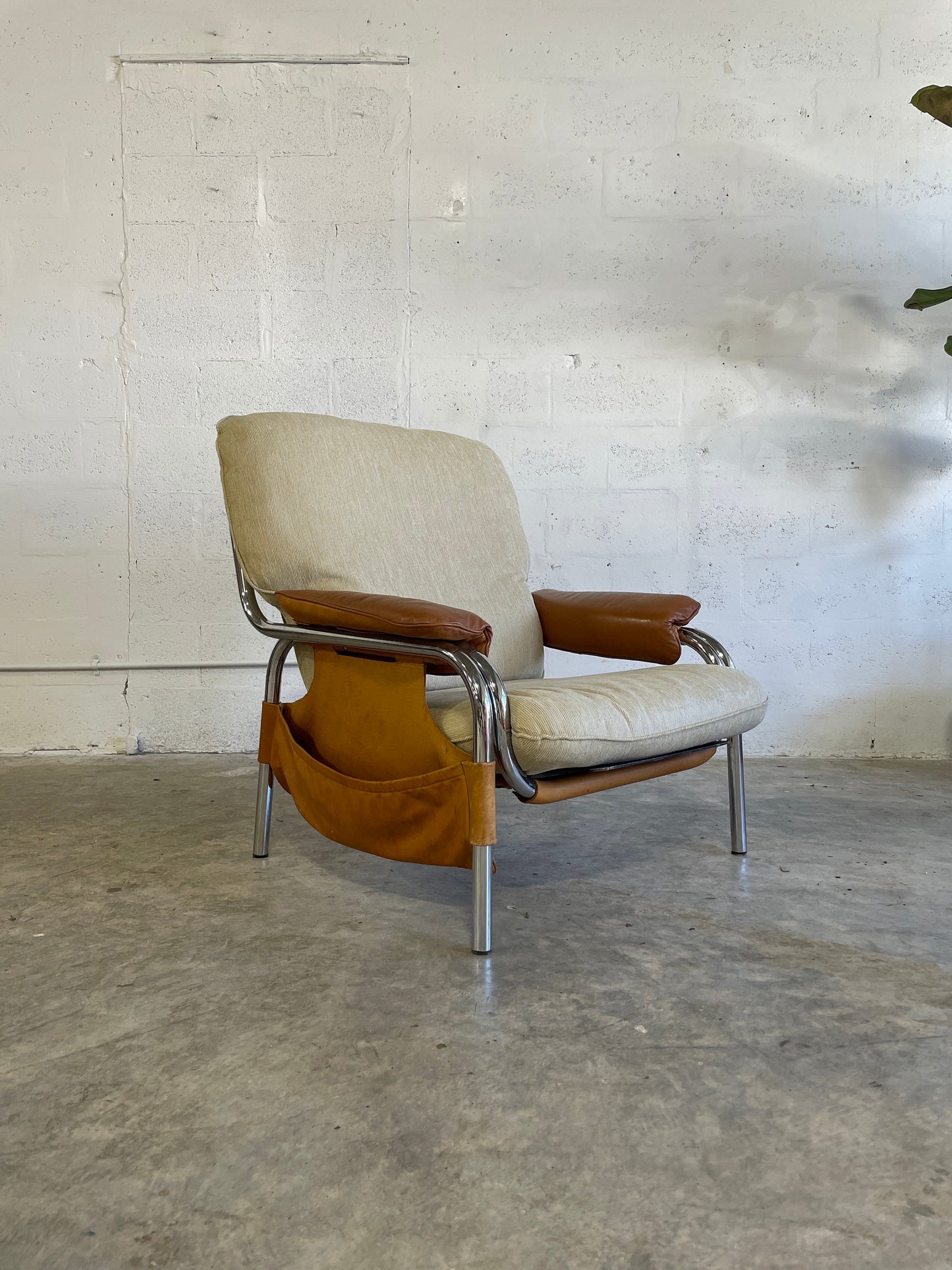 De Sede “Kangaroo” Leather and Chrome Lounge Chair for Hans Eichenberger 70s Danish Modern